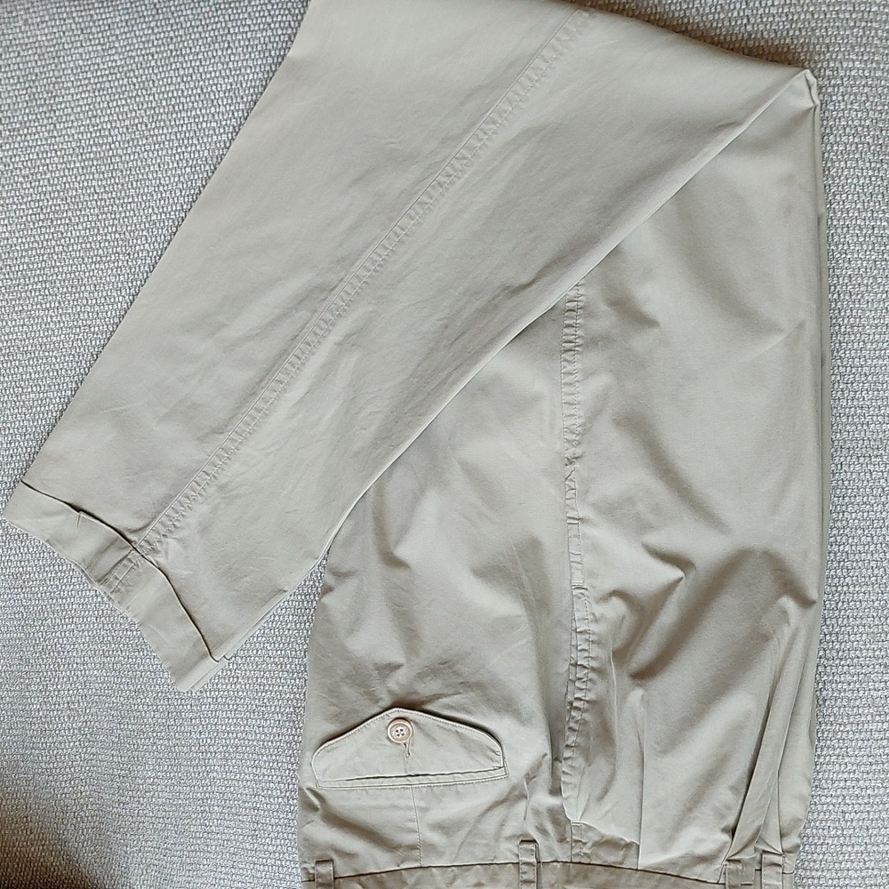 Nautica Clipper Khaki Pleated Pants - Picture 3 of 6